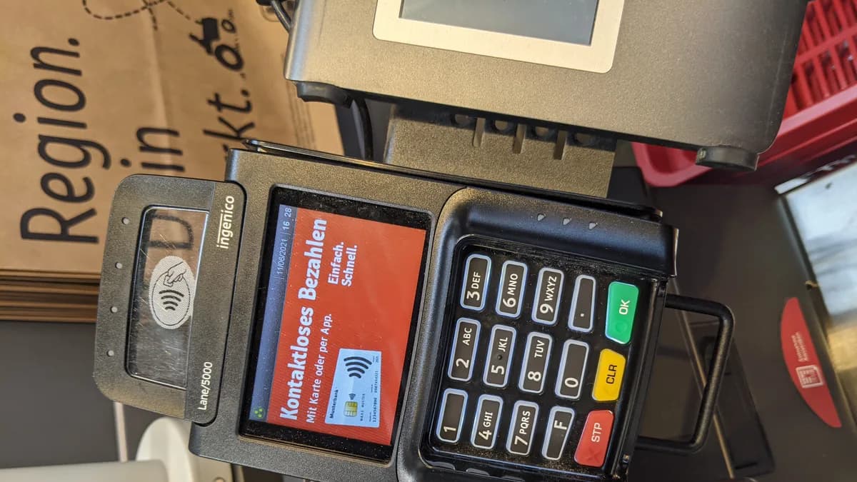 Photo by Anselm Schüler, licensed under CC BY-SA 4.0 (Wikimedia Commons) Payment terminal used for a subscription purchase